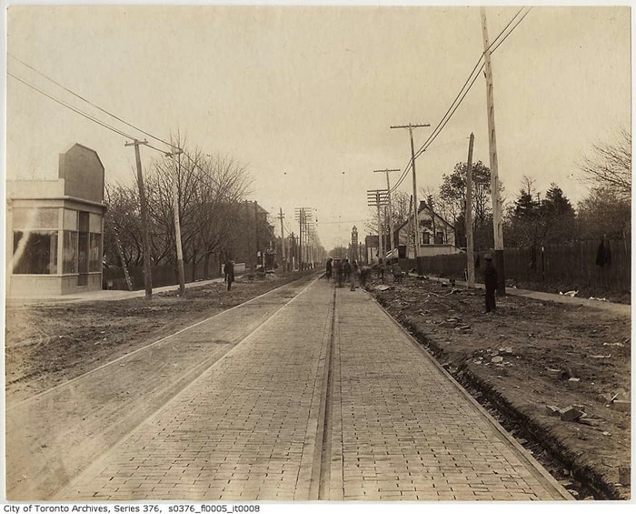 queen-east