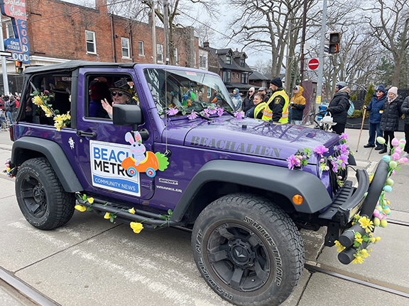 In Photos: Big crowds turn out for 60th annual Beaches Easter Parade ...